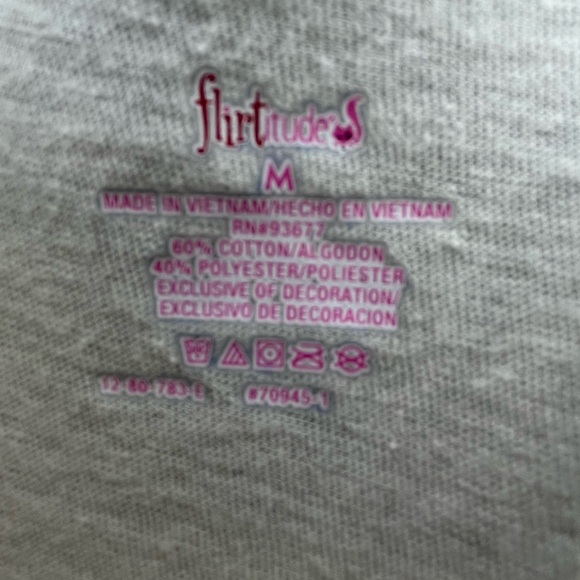 FLIRTITUDE LONG-SLEEVE TOP - Picture 10 of 10